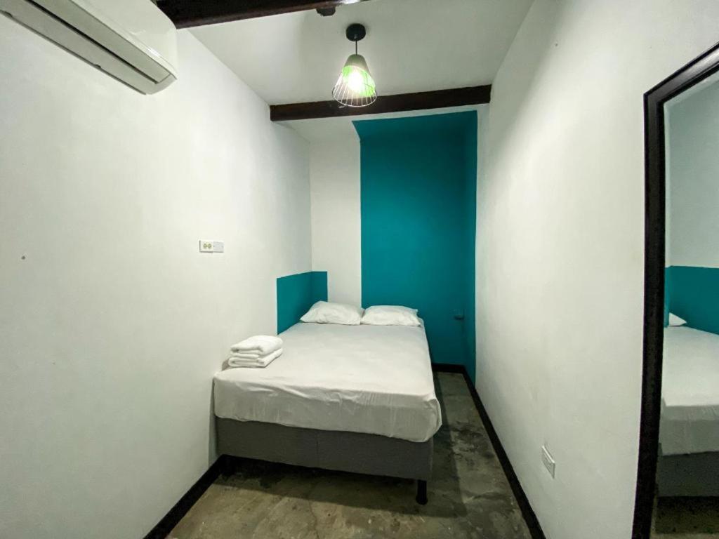 Hotel Carey Pedasi Town Екстер'єр фото